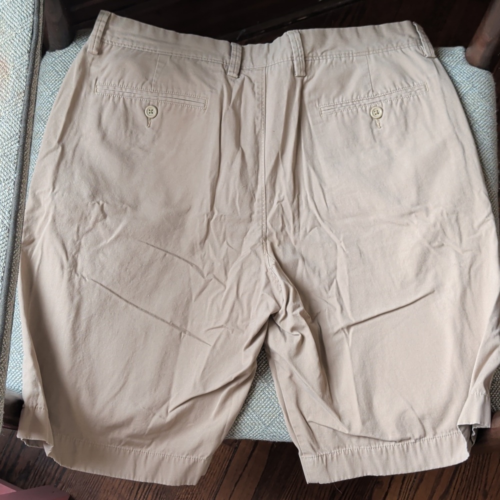 J. Crew Men's Light Tan Flat Front Chino Shorts 🩵 - Picture 5 of 6